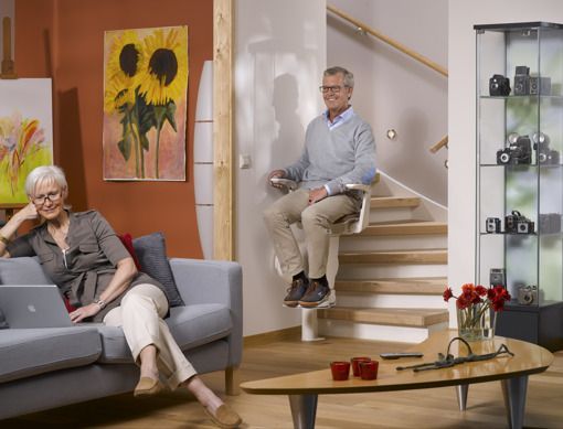 comfortlift-traplift-monte-escalier-rechte-bochtige-trap-one-14_1