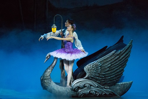 sleeping beauty photo by Mikhail Logvinov 3